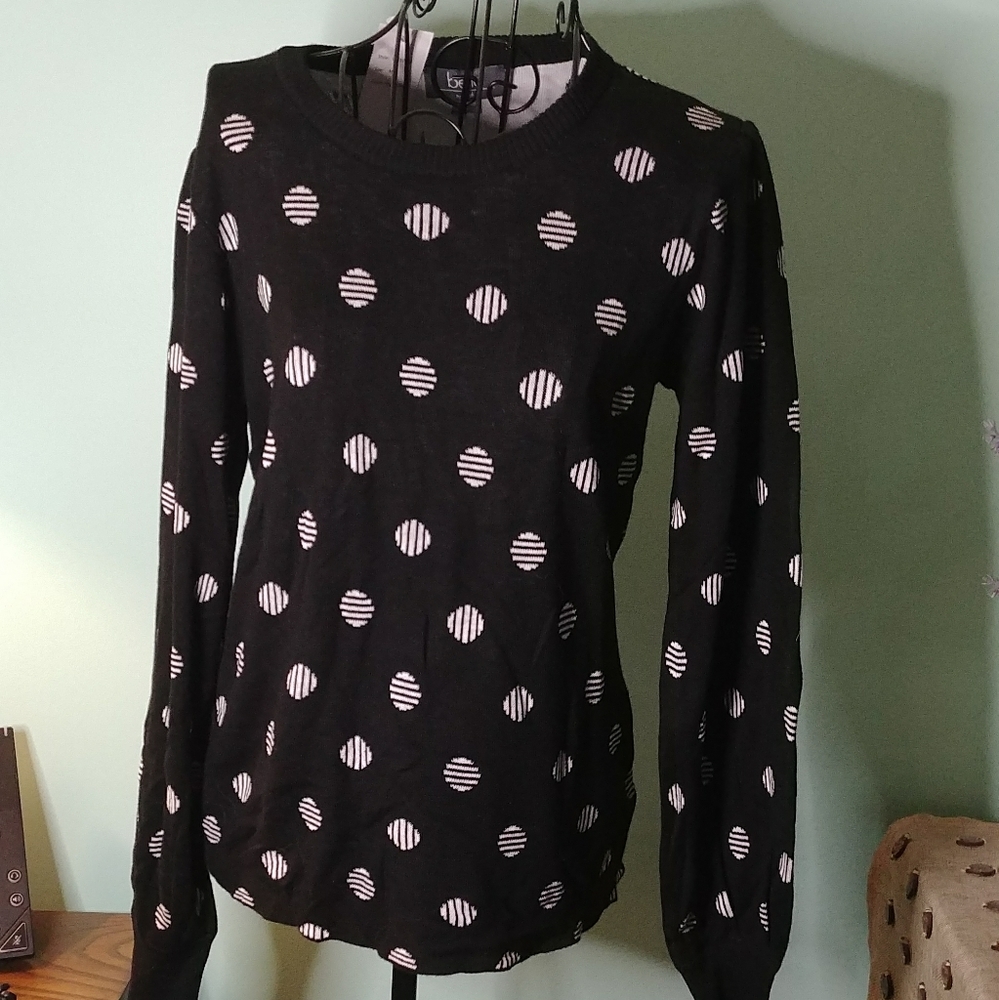 Belle Black and White Sweater NWT New